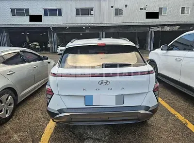 Photo 1 of 17: 2023 Hyundai Kona Hybrid — Korean insurance auction