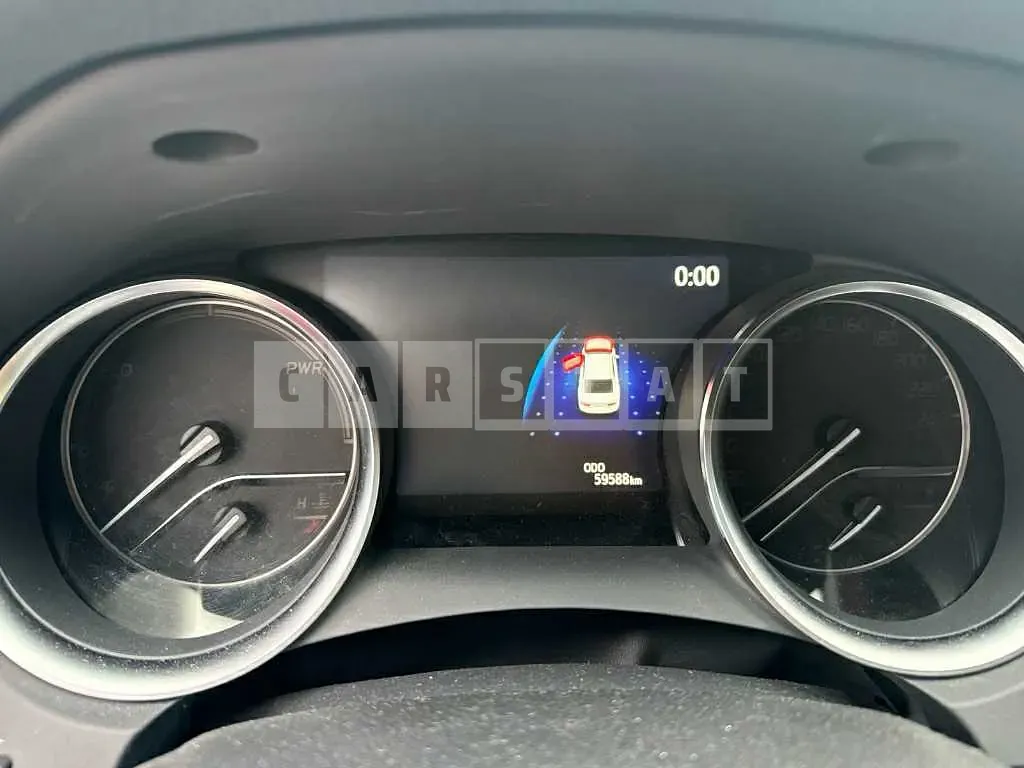 Photo 2 of 34: 2019 Toyota Camry Hybrid LE — Korean insurance auction