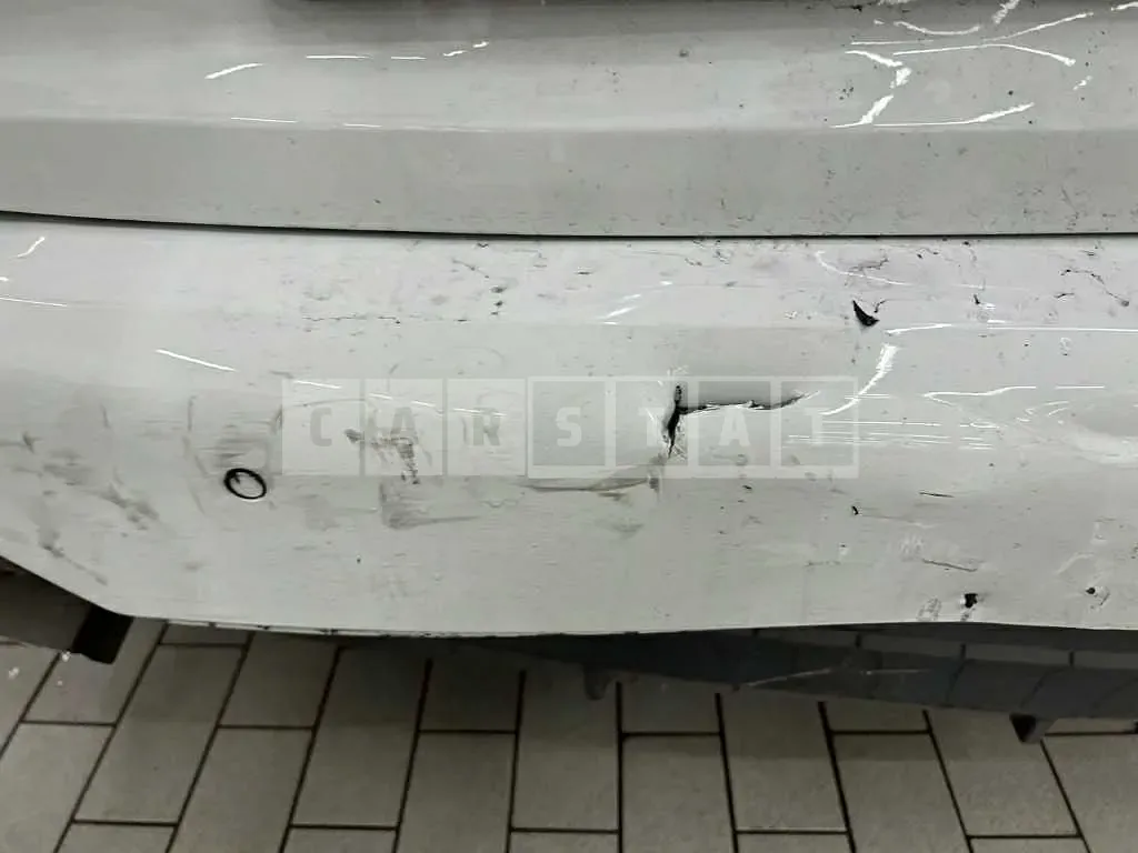 Photo 2 of 35: 2021 BMW 520i — Korean insurance auction