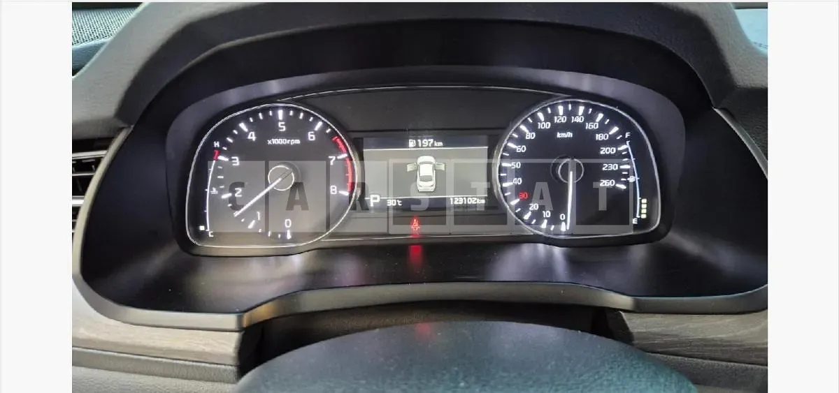 Photo 2 of 13: 2020 Kia K7 — Korean insurance auction