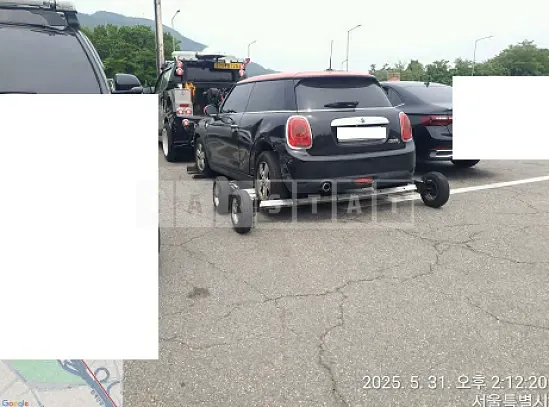 Photo 2 of 10: 2015 MINI Cooper D — Korean insurance auction