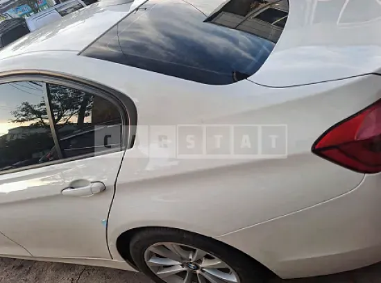 Photo 2 of 7: 2018 BMW 320d — Korean insurance auction