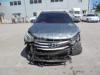 Photo 1 of 47: 2017 Hyundai Santa Fe, VIN KMHSW81UBJU809318 — Korean insurance auction
