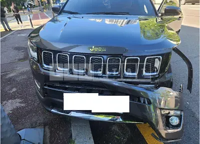Photo 1 of 12: 2019 Jeep Straw Compass 2.4 — Korean insurance auction