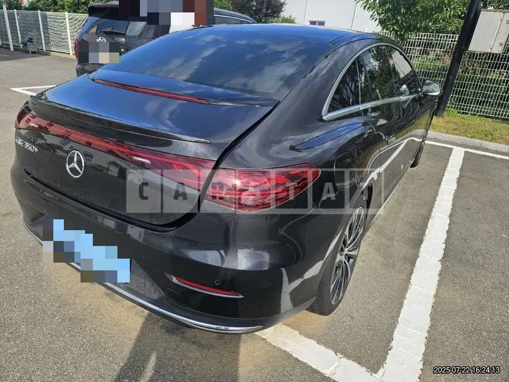 Photo 2 of 18: 2022 Mercedes-Benz EQE350 + — Korean insurance auction