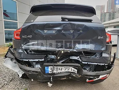 Photo 1 of 11: 2022 Volvo XC40 B4 AWD, VIN YV1XZK92CN2706476 — Korean insurance auction