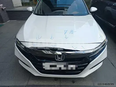 Photo 1 of 19: 2018 Honda Accord 2.0T — Korean insurance auction
