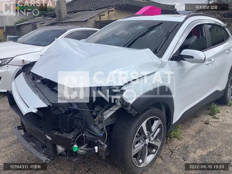 Photo 2 of 13: 2017 Hyundai Kona, VIN KMHK4815GJU031370 — Korean insurance auction