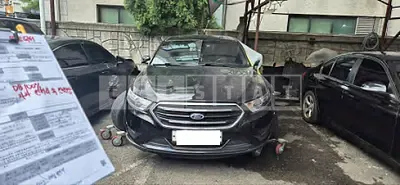 Photo 1 of 20: 2016 Ford Taurus — Korean insurance auction