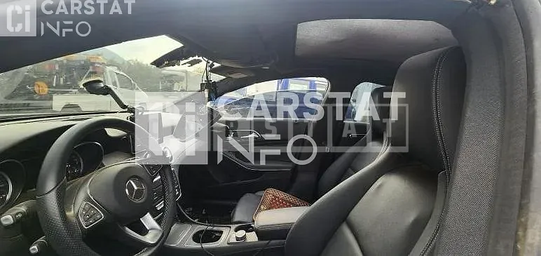 Photo 2 of 17: 2018 Mercedes-Benz CLA250 4Matic — Korean insurance auction