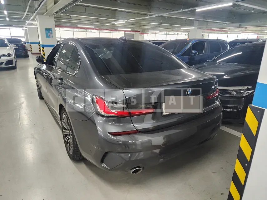 Photo 2 of 3: 2021 BMW (parts) 320i Rear Bumper — Korean insurance auction