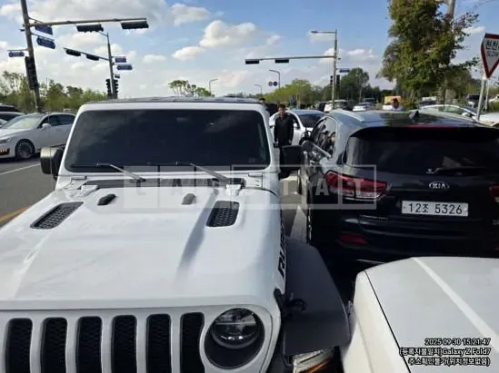 Photo 2 of 9: 2021 Jeep Zip Wrangler Rubicon, VIN 1C4HJXFN7MW541660 — Korean insurance auction