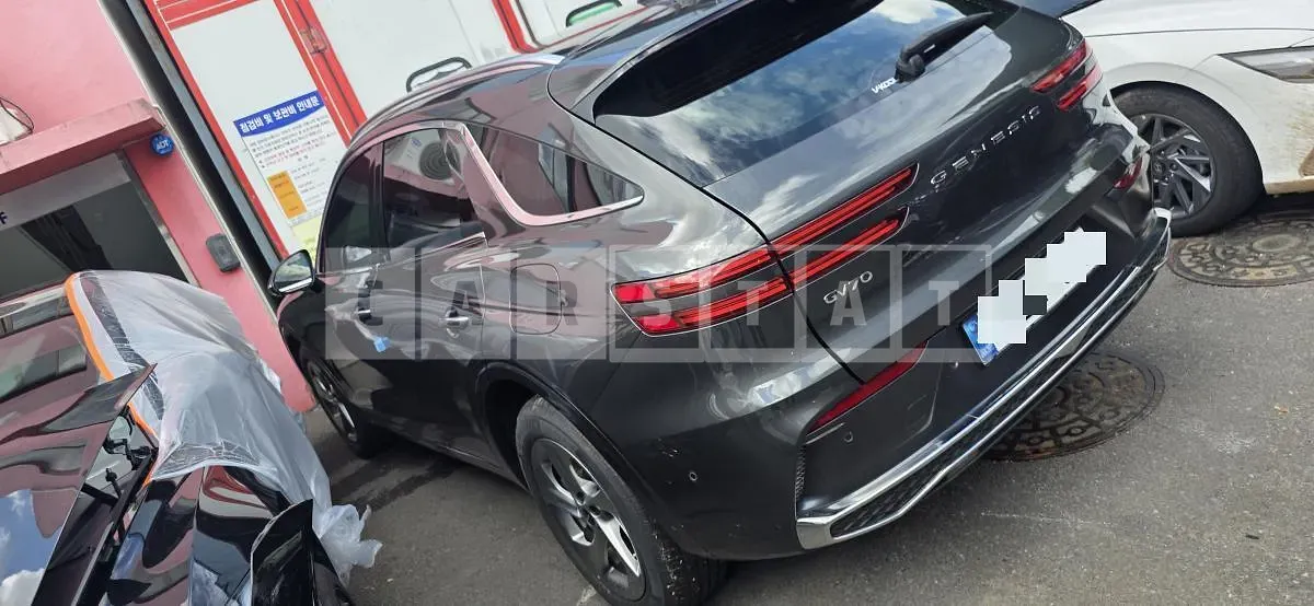 Photo 2 of 7: 2024 Genesis GV70 — Korean insurance auction