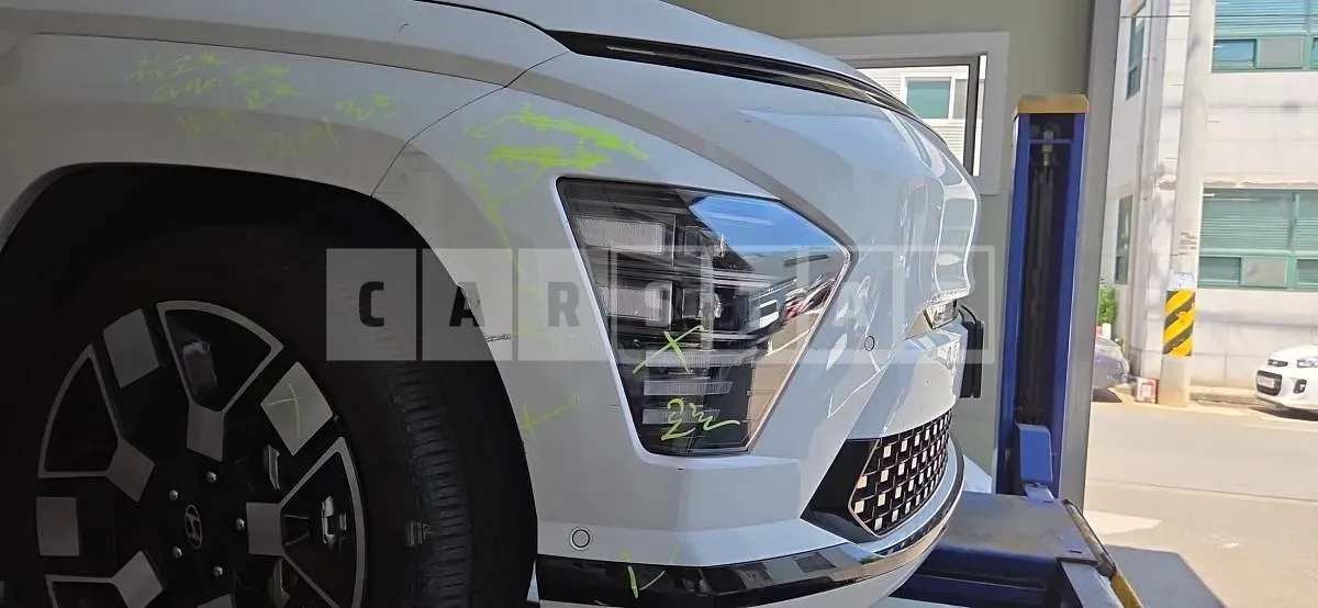 Photo 2 of 21: 2023 Hyundai Kona Electric Car — Korean insurance auction