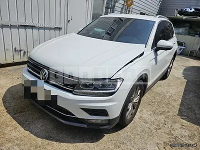 Photo 1 of 60: 2020 Volkswagen Tiguan 2.0 TDI — Korean insurance auction