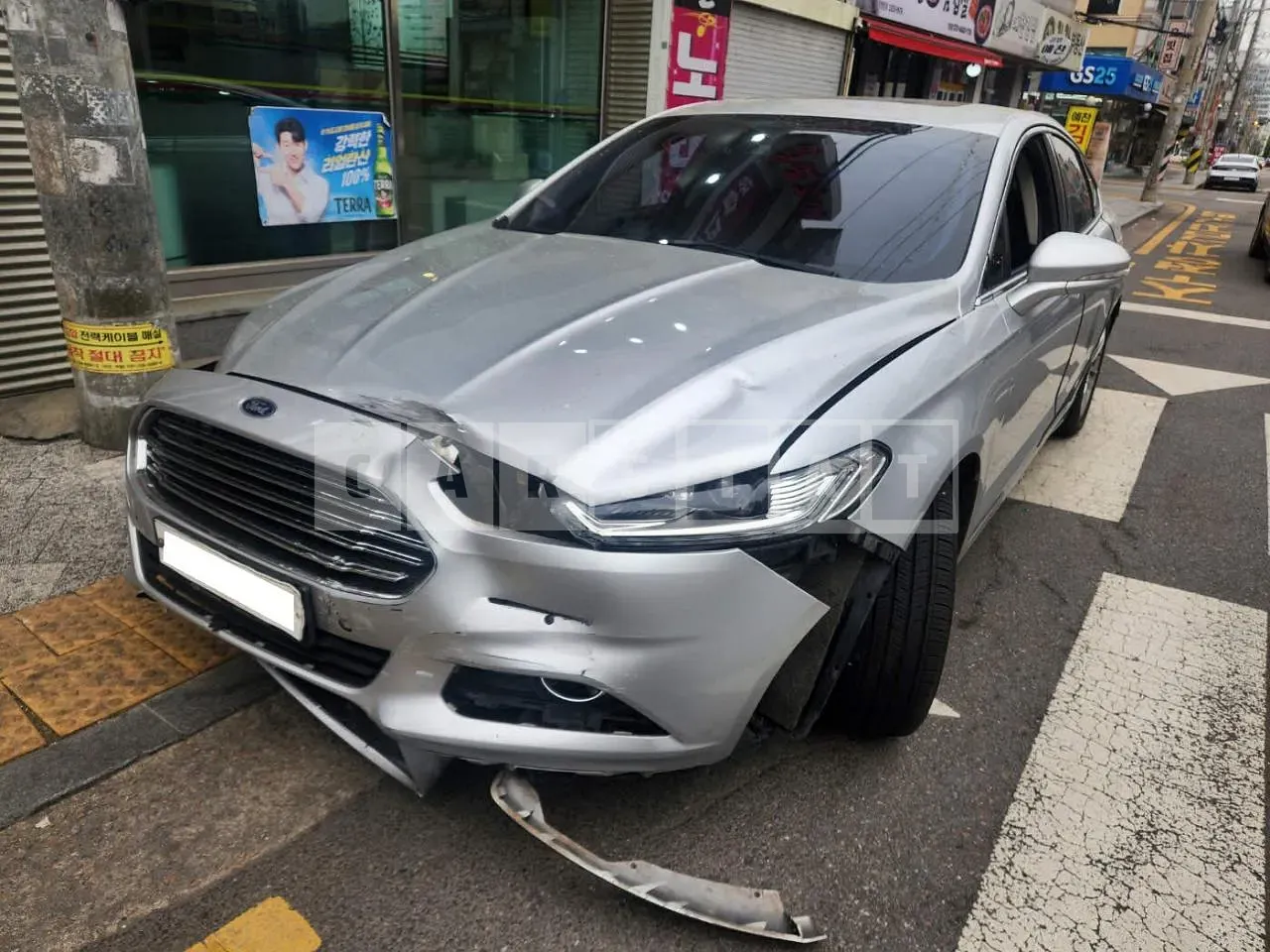 Photo 2 of 9: 2015 Ford Mondeo 2.0, VIN WF0DXXWPCFFK06531 — Korean insurance auction