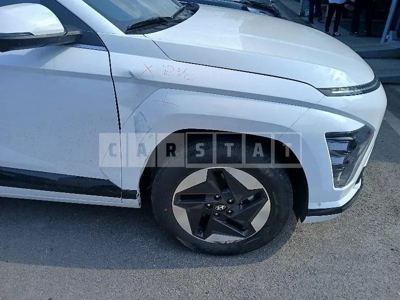 Photo 2 of 3: 2025 Hyundai (parts) Kona Electric Car Wheel — Korean insurance auction
