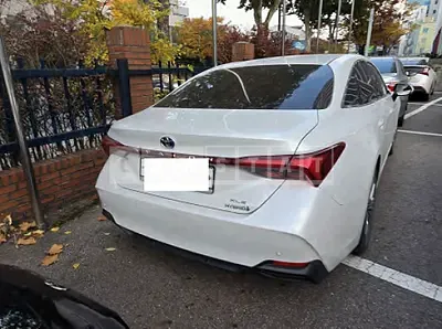 Photo 1 of 7: 2019 Toyota Avalon — Korean insurance auction