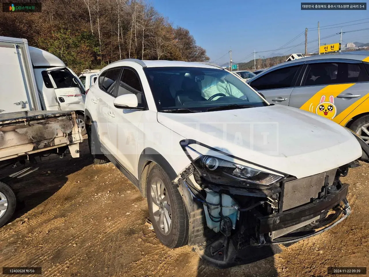 Photo 2 of 12: 2015 Hyundai Tucson, VIN KMHJ3815GGU068251 — Korean insurance auction