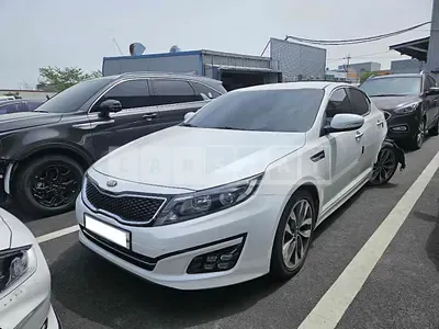 Photo 1 of 7: 2015 Kia K5, VIN KNAGM419BFA589916 — Korean insurance auction