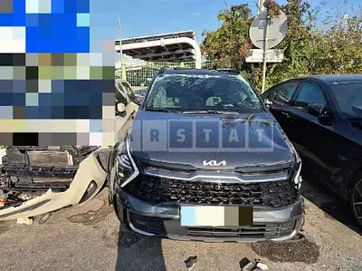 Photo 1 of 11: 2021 Kia Sportage Hybrid — Korean insurance auction