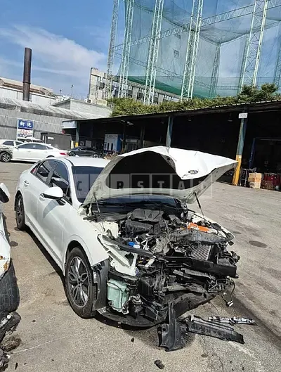 Photo 1 of 19: 2021 Kia K5 — Korean insurance auction