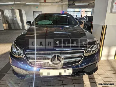 Photo 1 of 34: 2018 Mercedes-Benz E300 — Korean insurance auction
