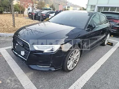 Photo 1 of 15: 2018 Audi A3 40 TFSI — Korean insurance auction