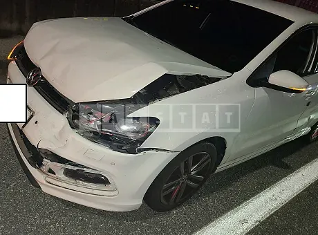 Photo 2 of 9: 2016 Volkswagen Polo 5 FL 1.4 TDI BMT, VIN WVWZZZ6RZGY034372 — Korean insurance auction