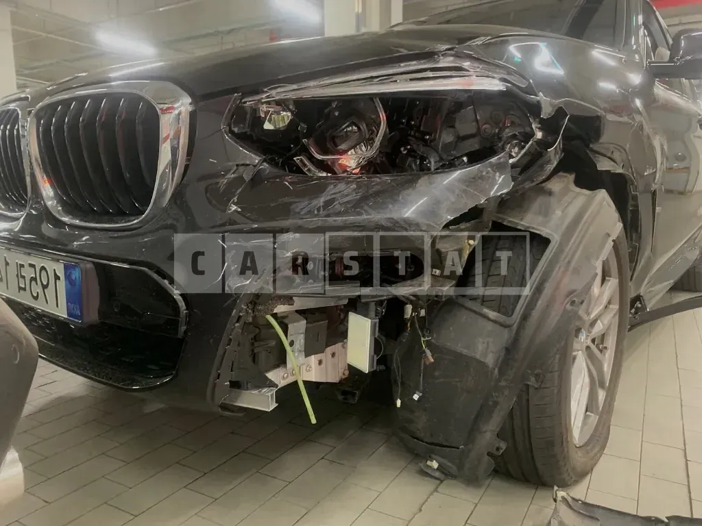 Photo 2 of 9: 2021 BMW X3 xDrive30e, VIN WBATS5108M9D75459 — Korean insurance auction