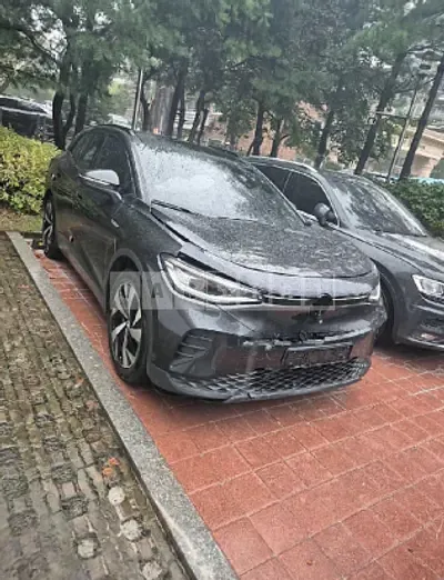 Photo 1 of 25: 2022 Volkswagen ID.4 Pro — Korean insurance auction