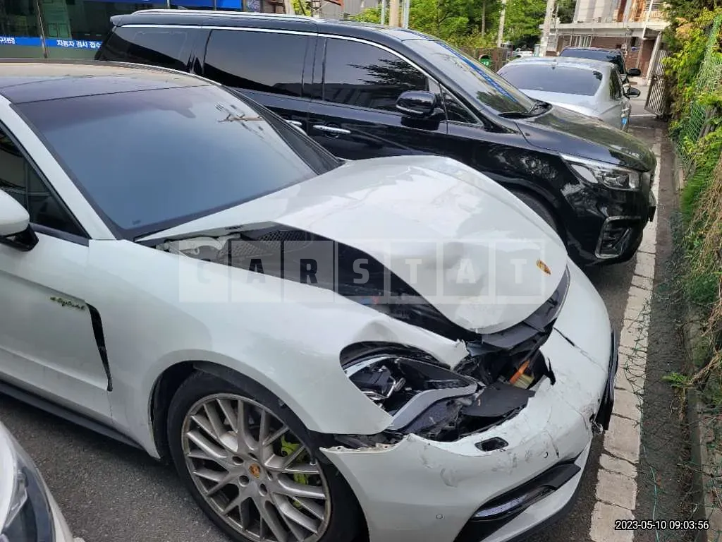 Photo 2 of 25: 2018 Porsche Panamera 4e-Hybrid, VIN WP0AE2973JL176526 — Korean insurance auction