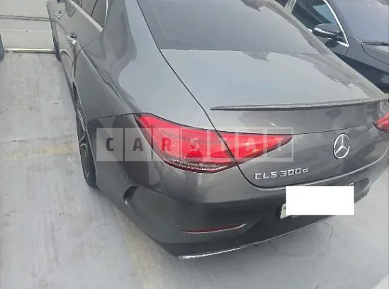 Photo 2 of 8: 2020 Mercedes-Benz CLS 300 d — Korean insurance auction
