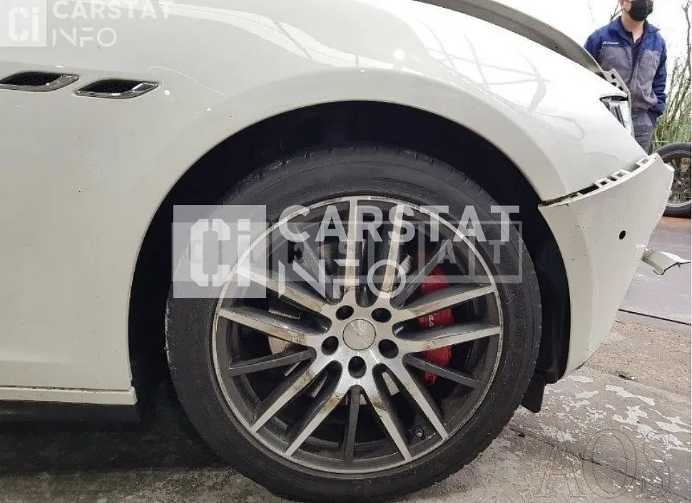 Photo 2 of 11: 2019 Maserati Ghibli, VIN ZAM57XSG1K1327682 — Korean insurance auction