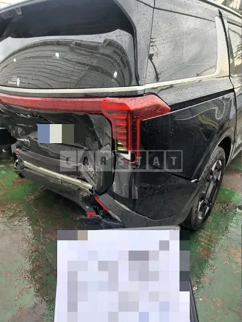Photo 2 of 10: 2024 Kia Carnival 2.2 — Korean insurance auction