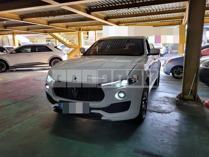 Photo 2 of 24: 2017 Maserati Levante Diesel — Korean insurance auction