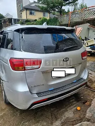 Photo 2 of 6: 2016 Kia Carnival, VIN KNAME81ABGS108577 — Korean insurance auction