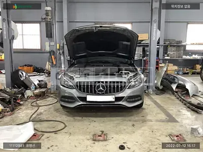 Photo 1 of 11: 2015 Mercedes-Benz C220 BlueTec, VIN WDDWF0EB4FF090302 — Korean insurance auction