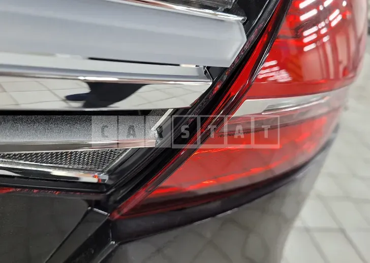 Photo 2 of 34: 2015 Audi A8 60 TDI quattro, VIN WAUZZZ4H4FN026269 — Korean insurance auction