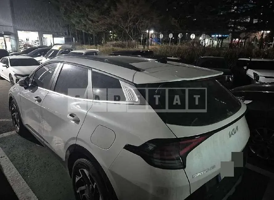 Photo 2 of 18: 2024 Kia Sportage LPG — Korean insurance auction