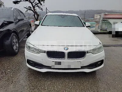 Photo 1 of 27: 2015 BMW 320d — Korean insurance auction