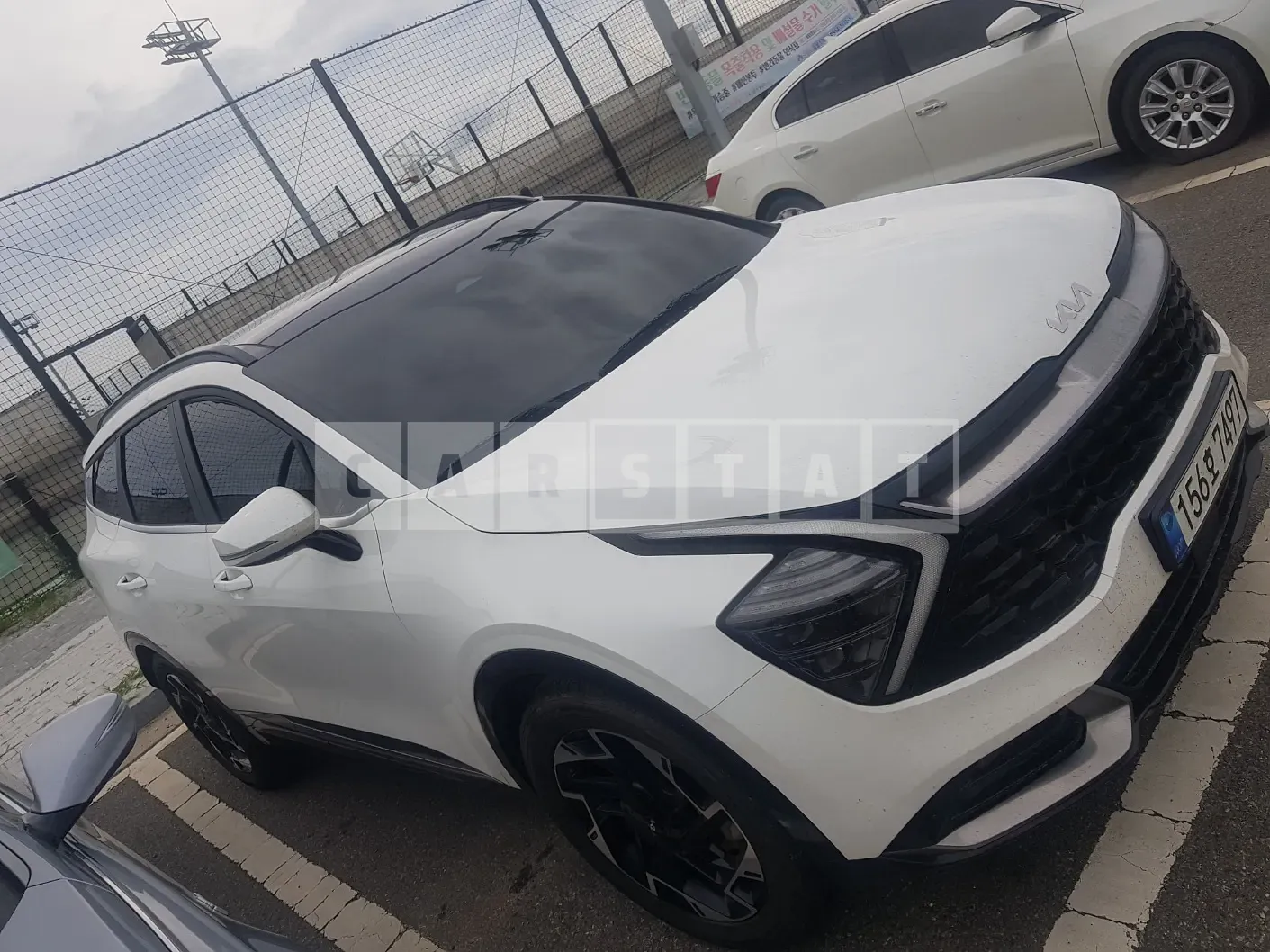 Photo 2 of 22: 2022 Kia Sportage, VIN KNAPV81CBNK026387 — Korean insurance auction
