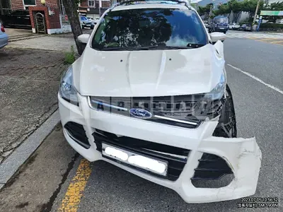 2015 FORD Escape