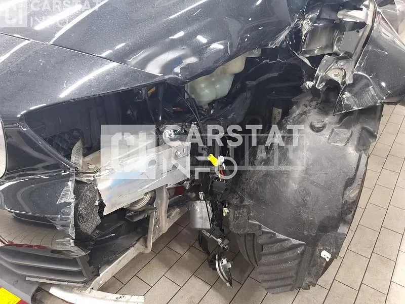 Photo 2 of 29: 2020 BMW 118d, VIN WBA7M9107L7F95477 — Korean insurance auction