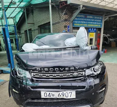 Photo 1 of 32: 2018 Land Rover Discovery Sport 2.0d — Korean insurance auction