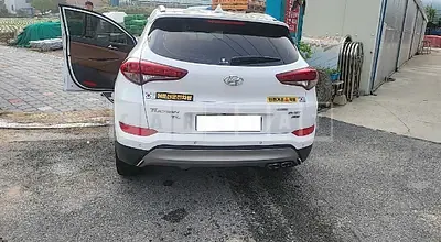 Photo 1 of 4: 2017 Hyundai Tucson, VIN KMHJ581ADHU262932 — Korean insurance auction