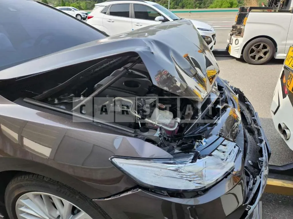 Photo 2 of 10: 2019 Toyota Camry Hybrid, VIN JTNB21HK2K3037059 — Korean insurance auction