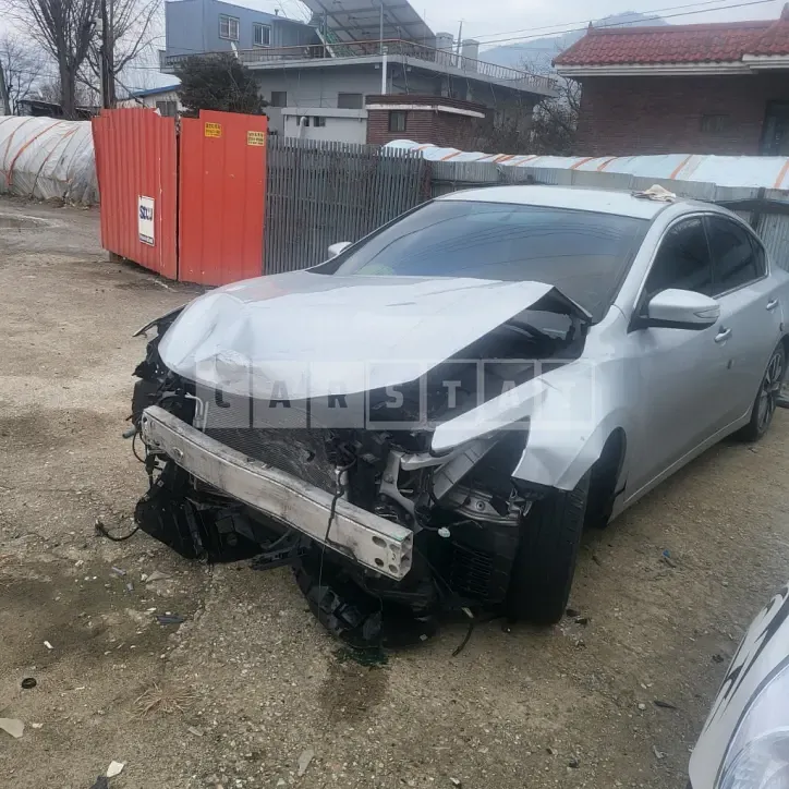 Photo 2 of 11: 2017 Nissan Altima 2.5, VIN 1N4AL3AP3HC183628 — Korean insurance auction