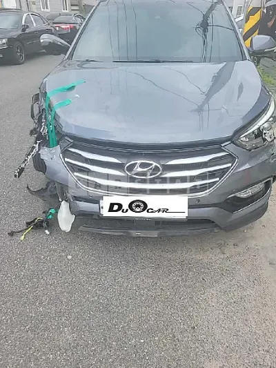 Photo 1 of 11: 2018 Hyundai Santa Fe, VIN KMHSW81UBJU787753 — Korean insurance auction