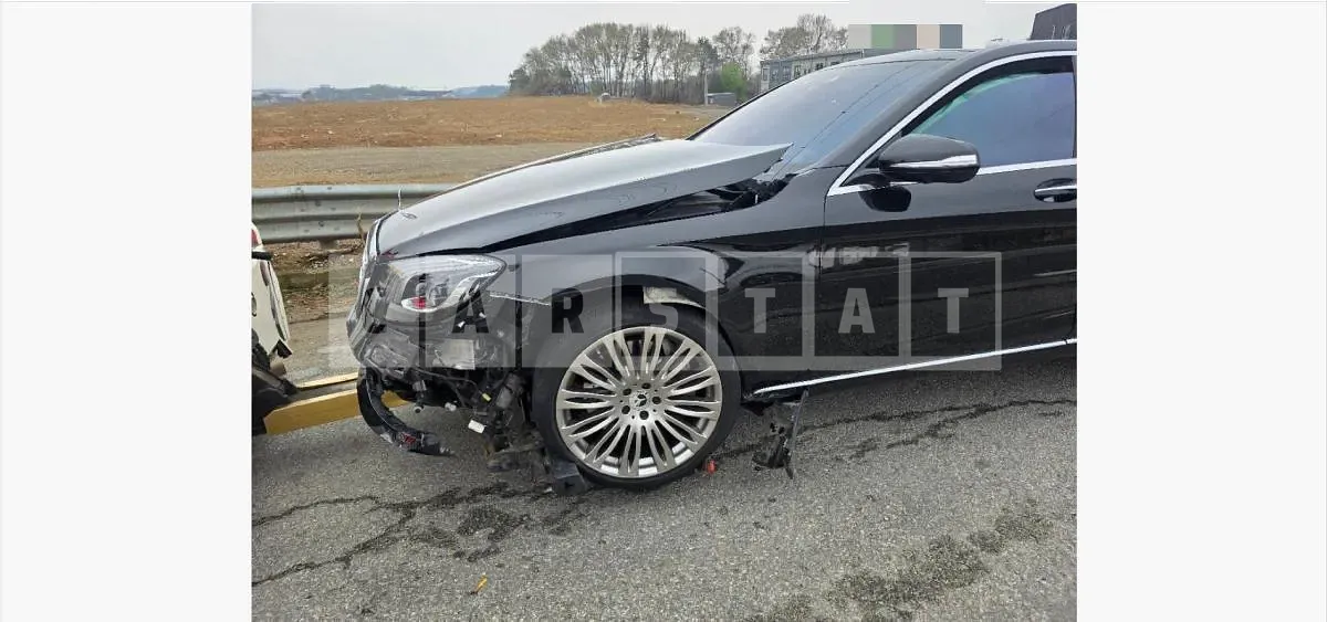 Photo 2 of 6: 2019 Mercedes-Benz S560 4Matic L — Korean insurance auction